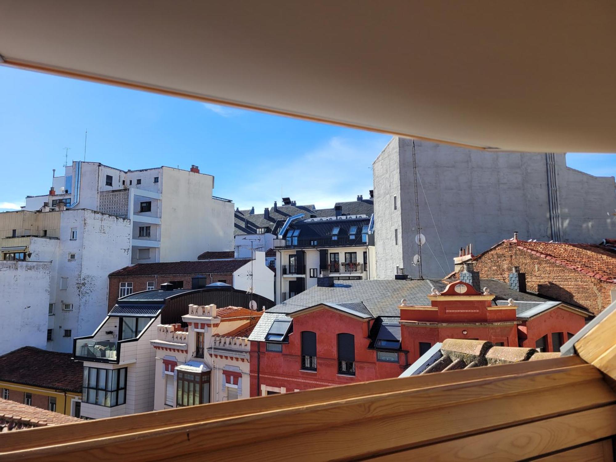 El Atico De Julio Del Campo Apartment Leon Ngoại thất bức ảnh